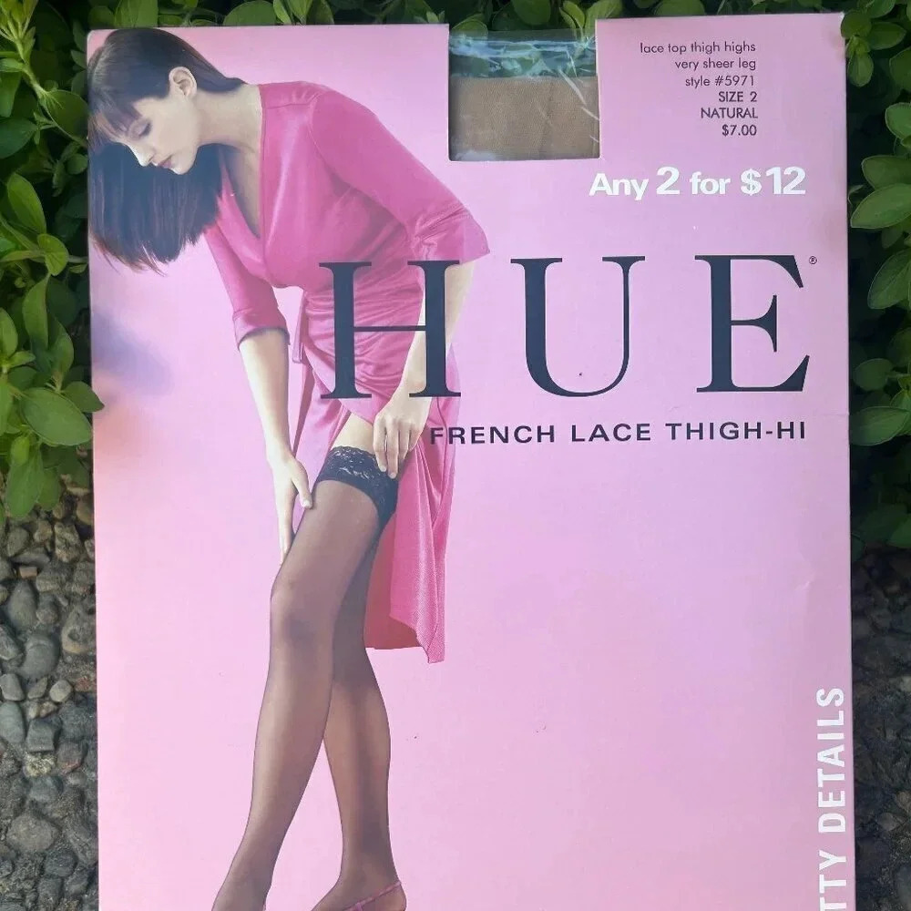 Hue French Lace Thigh -Hi Sheer Leg Nylon Natural Size 2